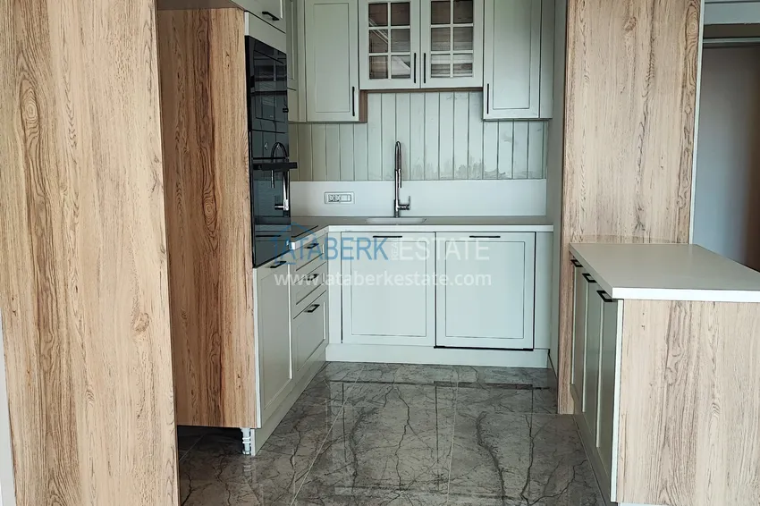 Kupuj  Apartament z oddzielną kuchnią, garderobą i przeszklonym balkonem w Antalya, Kepez 6 