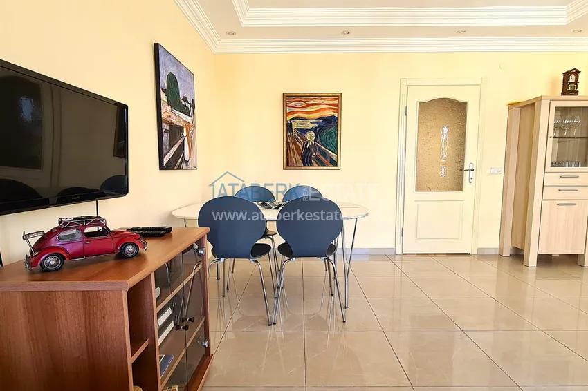 Kupuj  Apartament 2+1 z meblami i przeszklonym balkonem zaledwie 300 metrów od morza, dzielnica Oba - Alanya 7 