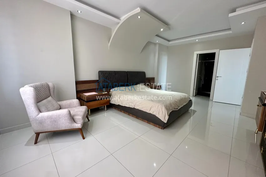 Kupuj  Dwupoziomowy penthouse z widokiem na morze w ultra-luksusowym kompleksie w dzielnicy Alanya Kestel 8 
