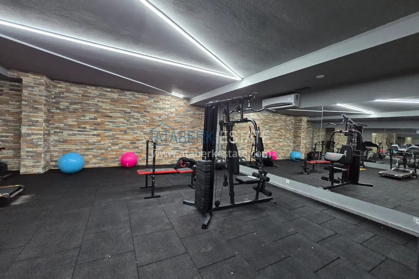 Apartament 1+1 z przeszklonym balkonem i widokiem na morze, dzielnica Kargicak — Alanya 7 