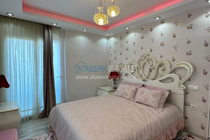 Kupuj  Stylowy penthouse z meblami i przeszklonym balkonem w dzielnicy Teje, Mersin 8 