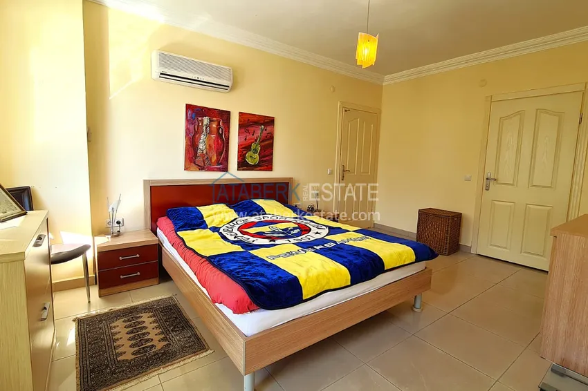 Kupuj  Apartament 2+1 z meblami i przeszklonym balkonem zaledwie 300 metrów od morza, dzielnica Oba - Alanya 10 