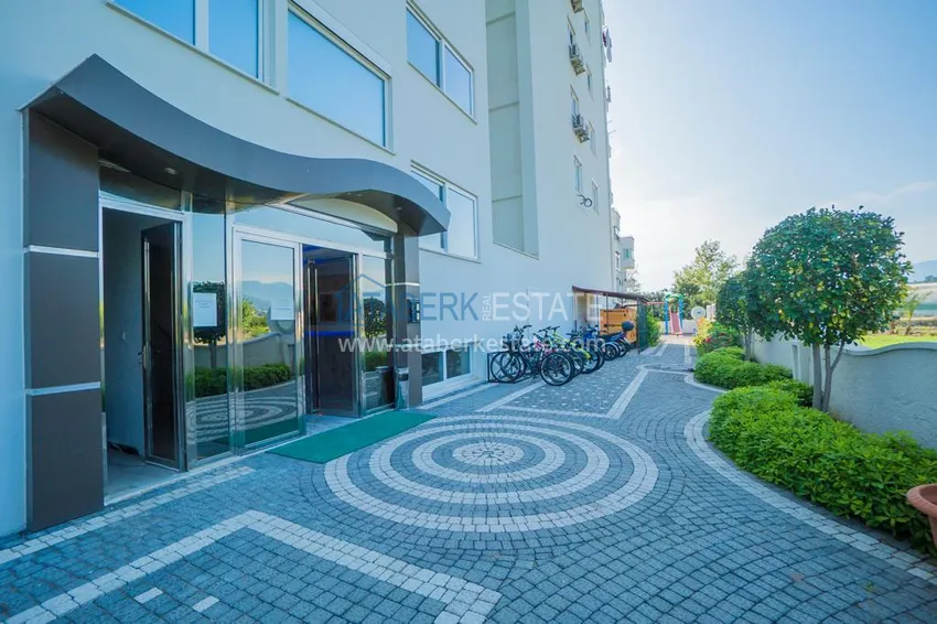 Apartament z dwiema sypialniami z meblami i oddzielnym apartamentem kuchennym w Mahmutlar 10 