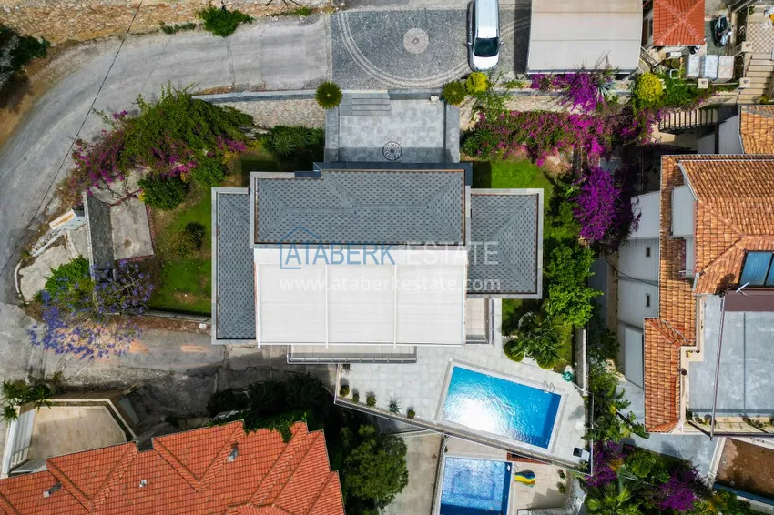 Luksusowa willa z panoramicznym widokiem na morze i zamek w Alanyi — dzielnica Kucukhasbahce 8 