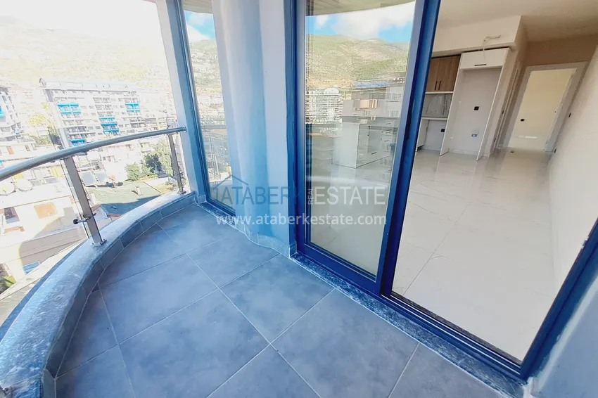 Kupuj  Apartament 1+1 od właściciela w centrum Alanyi, w pobliżu plaży Kleopatra — 350 metrów 9 