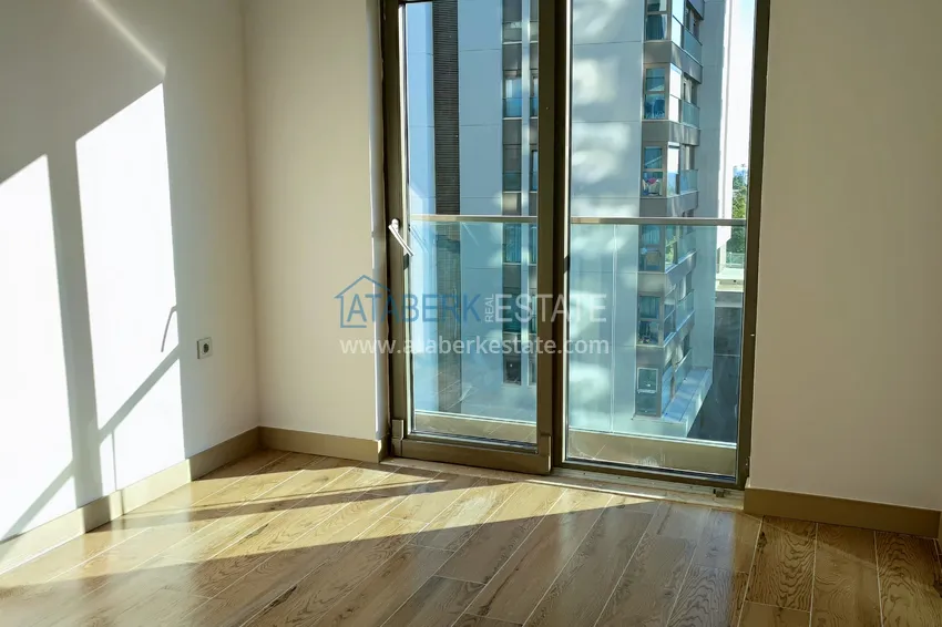 Kupuj  Apartament z oddzielną kuchnią, garderobą i przeszklonym balkonem w Antalya, Kepez 9 