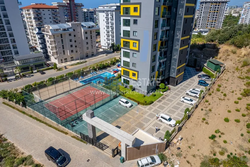 Apartament pod klucz z dwiema sypialniami w Mahmutlar w nowoczesnym kompleksie 9 