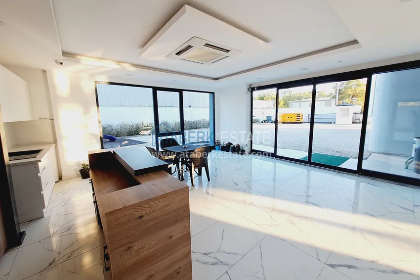 Dwupoziomowy penthouse 2+1 w okolicy Avsallar — oddzielna kuchnia i widok na morze  12 