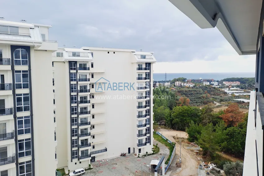 Kupuj  Dwupoziomowy penthouse 2+1 w okolicy Avsallar — oddzielna kuchnia i widok na morze  13 