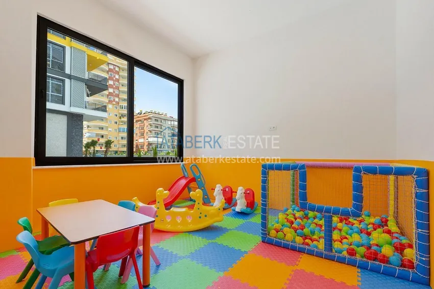 Apartament 1+1 w Mahmutlar z meblami i widokiem na góry  13 