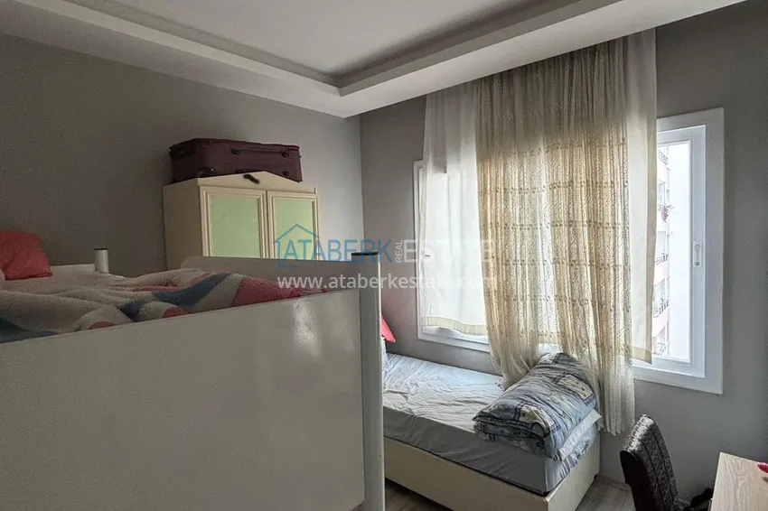 Kupuj  Apartament z dwiema sypialniami i przeszklonym balkonem w Mersin, dzielnica Tomyuk 10 