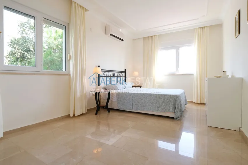 Kupuj  Wspaniała prywatna willa z panoramicznym widokiem i bungalowem gościnnym w Kestel, Alanya 16 