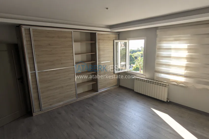 Kupuj  Mieszkanie liniowe 3+1 po kapitalnych naprawach na pierwszej linii — Mersin, dzielnica Jenisehir 16 