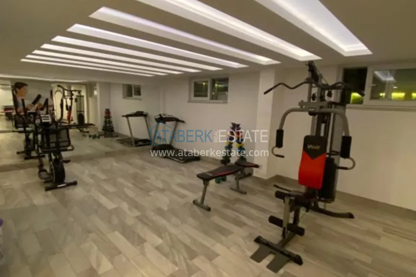Nieruchomość na zezwolenie na pobyt. Apartament pod klucz 1+1 w centrum Alanyi — Plaża Kleopatra 15 