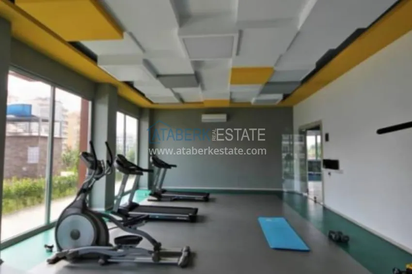 Ogromne mieszkanie 1+1 o powierzchni 110 m2 w centrum dzielnicy Mahmutlar 17 