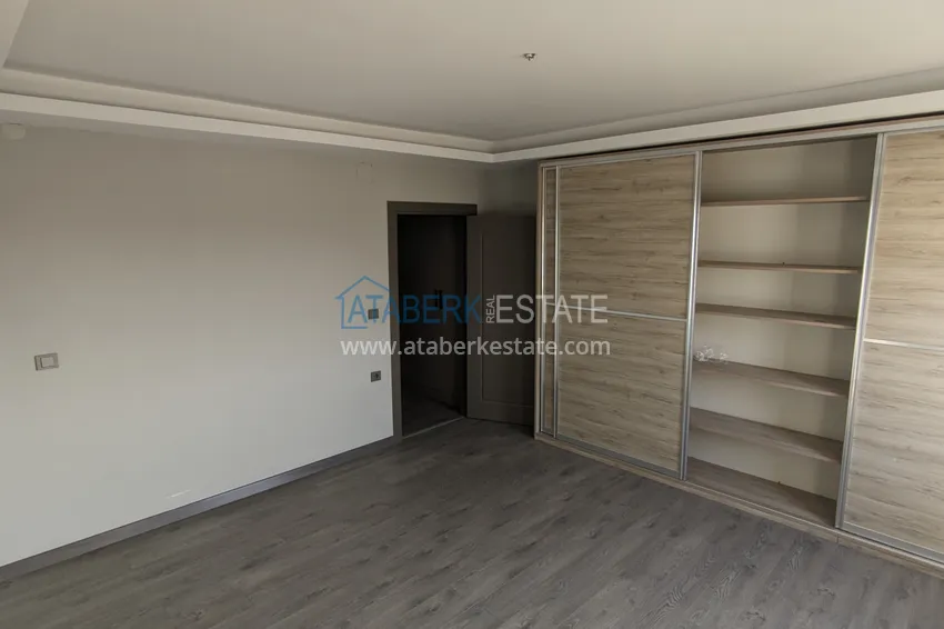 Kupuj  Mieszkanie liniowe 3+1 po kapitalnych naprawach na pierwszej linii — Mersin, dzielnica Jenisehir 18 
