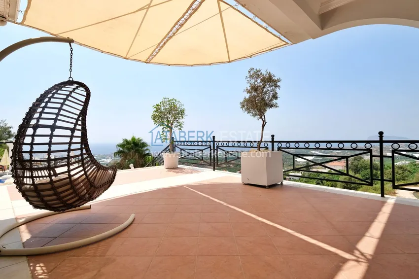 Wspaniała prywatna willa z panoramicznym widokiem i bungalowem gościnnym w Kestel, Alanya 19 