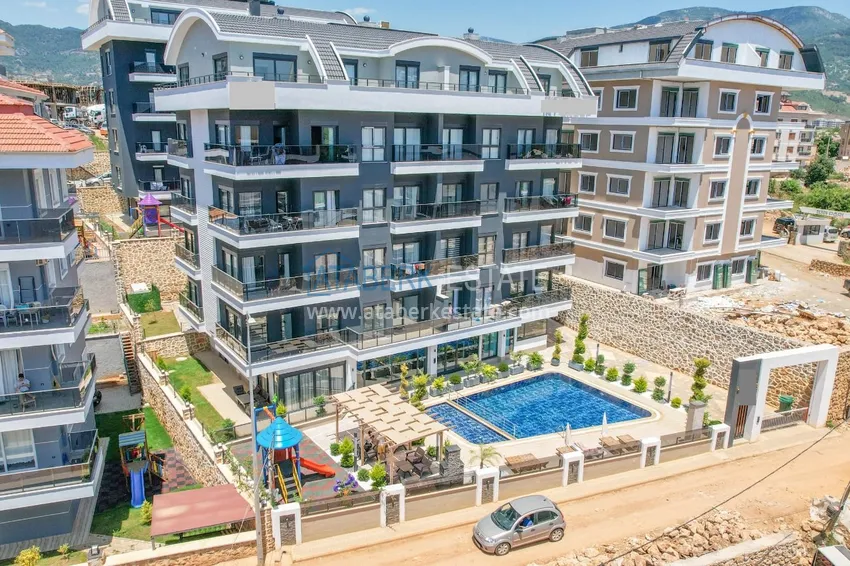 Duplex ogrodowy z nowoczesnymi wnętrzami w nowym kompleksie mieszkalnym, dzielnica Oba, Alanya 1