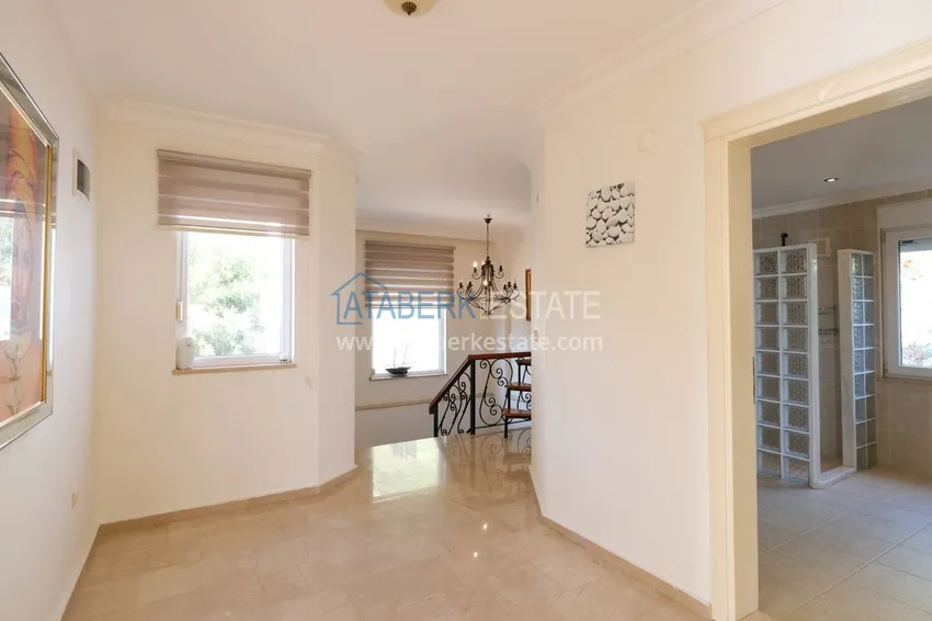 Kupuj  Wspaniała prywatna willa z panoramicznym widokiem i bungalowem gościnnym w Kestel, Alanya 26 