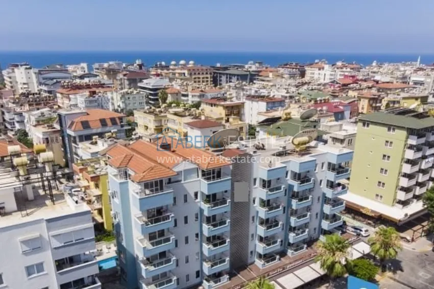 Umeblowany apartament z widokiem na góry w centrum Alanyi, w pobliżu plaży Kleopatra. Nieruchomość na zezwolenie na pobyt 2 