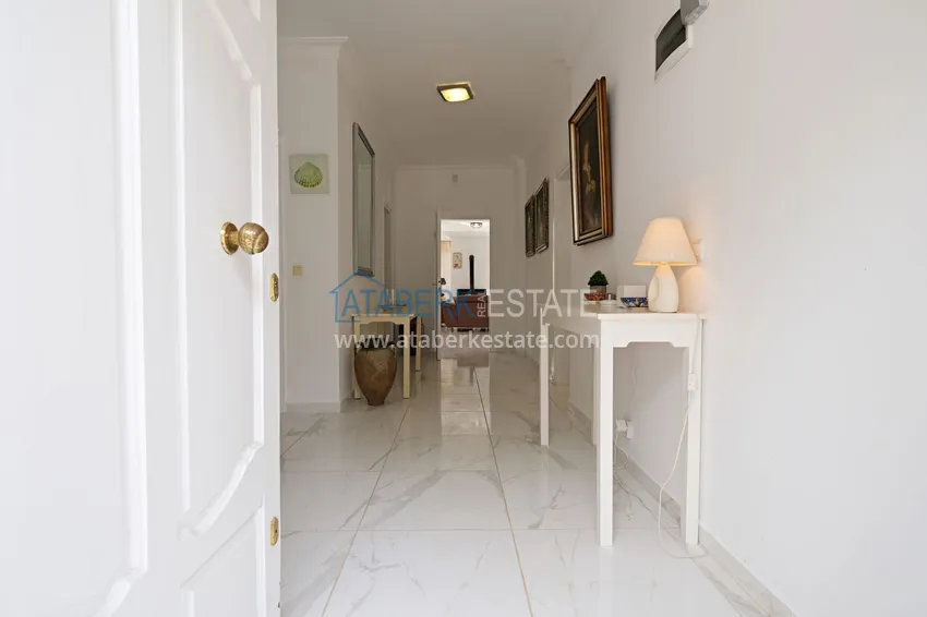 Kupuj  Wspaniała prywatna willa z panoramicznym widokiem i bungalowem gościnnym w Kestel, Alanya 2 