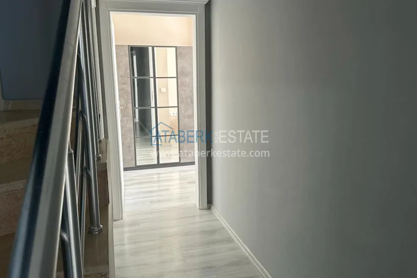 Kupuj  Apartament dwupoziomowy na wtorkowym rynku - Mahmutlar, 300 metrów od morza 2 