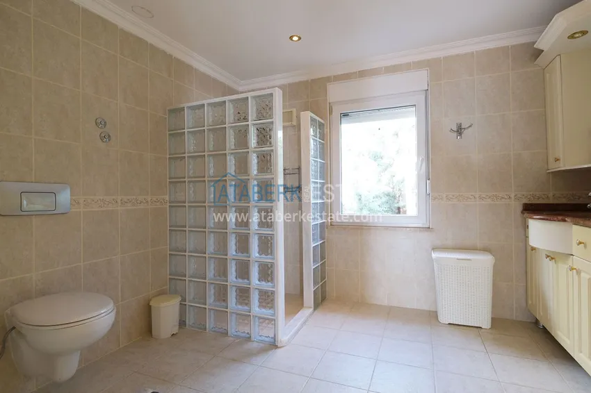 Kupuj  Wspaniała prywatna willa z panoramicznym widokiem i bungalowem gościnnym w Kestel, Alanya 31 
