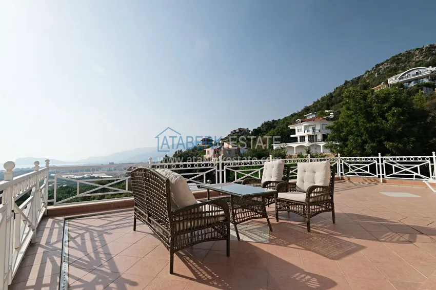 Kupuj  Wspaniała prywatna willa z panoramicznym widokiem i bungalowem gościnnym w Kestel, Alanya 40 