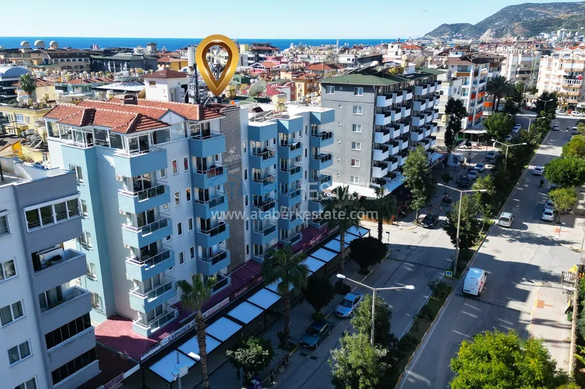 Umeblowany apartament z widokiem na góry w centrum Alanyi, w pobliżu plaży Kleopatra. Nieruchomość na zezwolenie na pobyt 3 