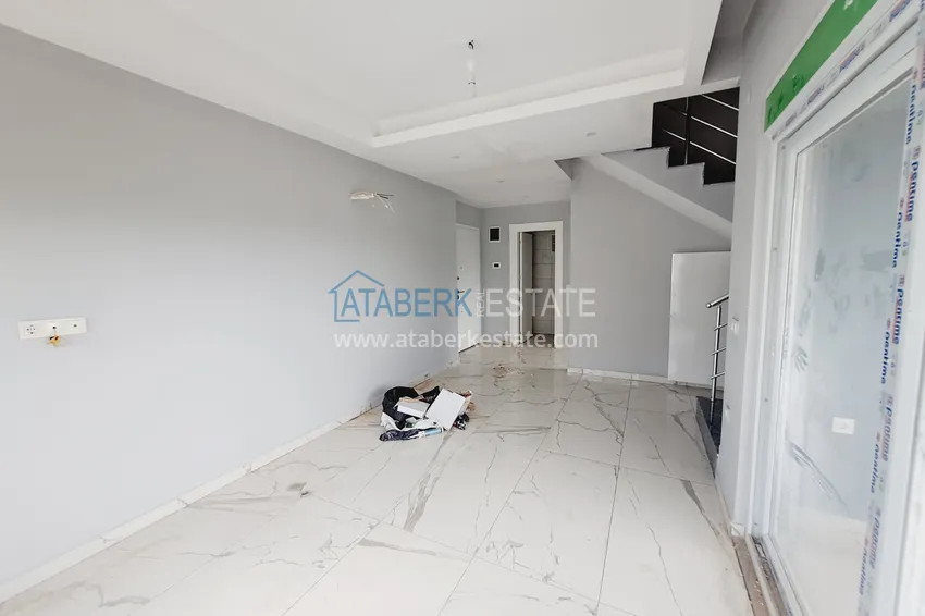 Kupuj  Dwupoziomowy penthouse 2+1 w okolicy Avsallar — oddzielna kuchnia i widok na morze  3 