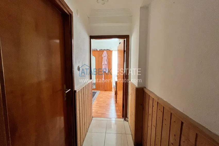 Kupuj  Apartament 1+1 z meblami i oddzielną kuchnią 250 metrów od morza — Alanya, dzielnica Oba 2 