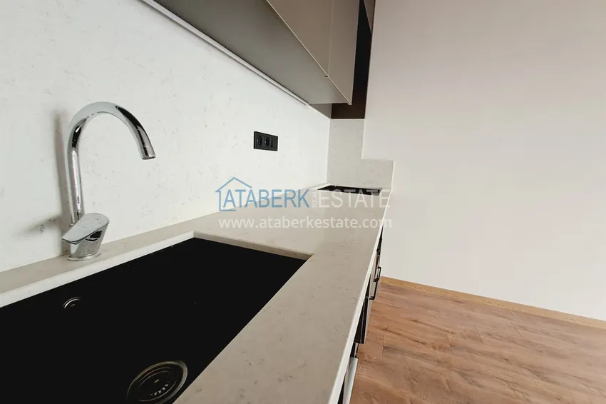 Kupuj  Apartament 1+1 od właściciela w samym centrum Alanyi — zaledwie 250 metrów od morza 4 