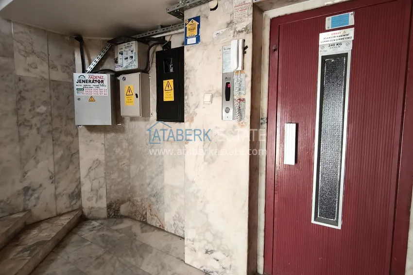 Mieszkanie liniowe 3+1 po kapitalnych naprawach na pierwszej linii — Mersin, dzielnica Jenisehir 7 