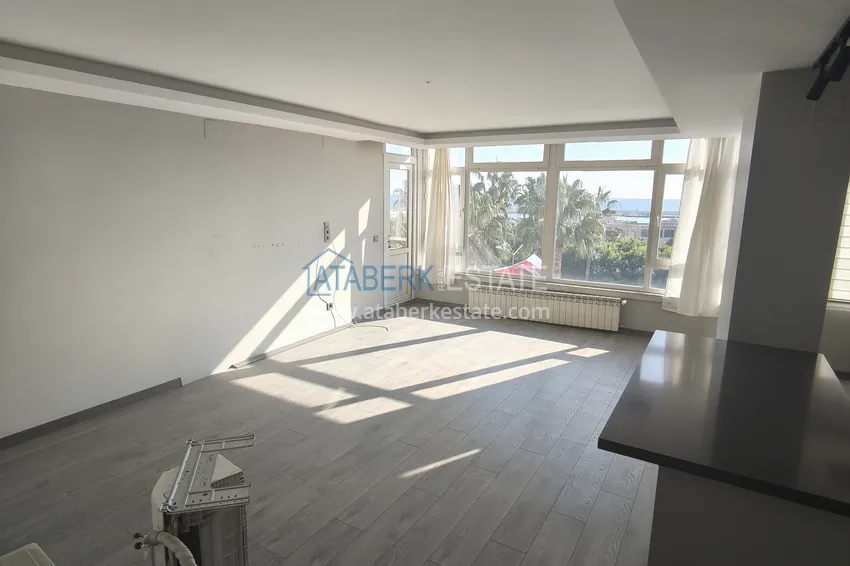 Kupuj  Mieszkanie liniowe 3+1 po kapitalnych naprawach na pierwszej linii — Mersin, dzielnica Jenisehir 7 