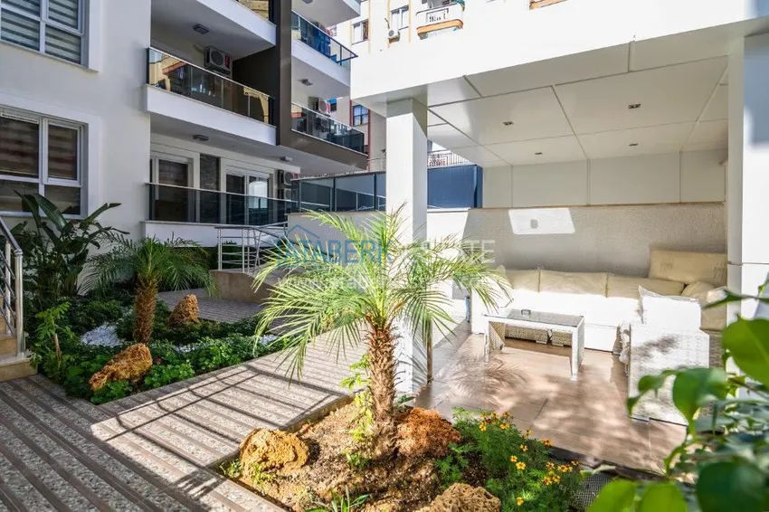 Nieruchomość na zezwolenie na pobyt. Apartament pod klucz 1+1 w centrum Alanyi — Plaża Kleopatra 9 