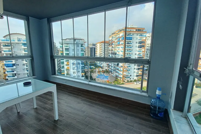 Kupuj  Apartament 1+1 w Mahmutlar, pod klucz z przeszklonym balkonem w nowoczesnym kompleksie 10 
