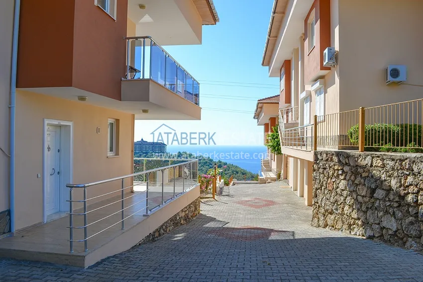 Umeblowana kamienica z panoramicznym widokiem w Alanyi, dzielnica Kargicak  11 