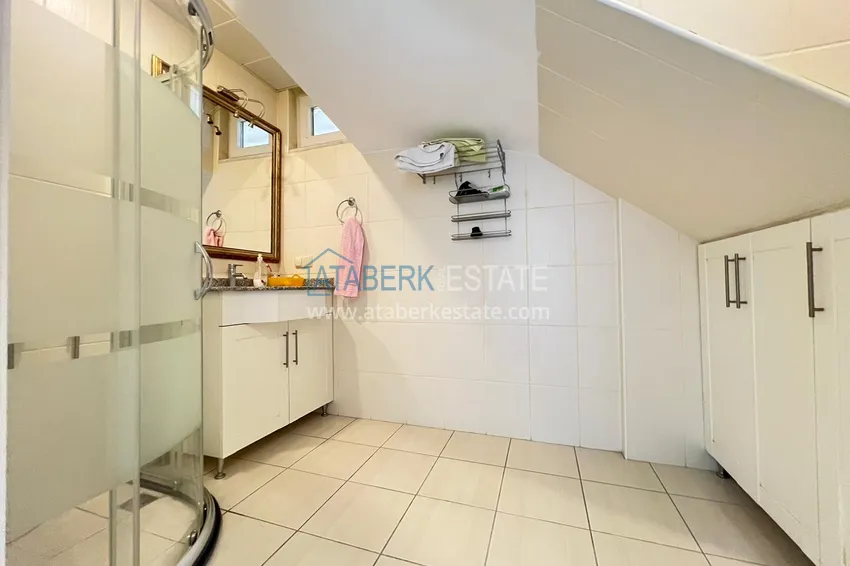 Kupuj  Dwupoziomowy penthouse w rejonie Oba, z możliwością uzyskania zezwolenia na pobyt  13 