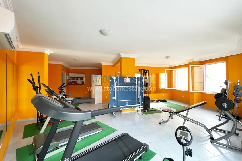 Nieruchomość na zezwolenie na pobyt. Umeblowany dwupoziomowy penthouse w Alanya, dzielnica Cikcilli 17 