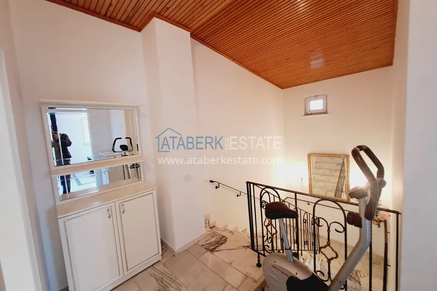 Kupuj  Duplex w centrum Alanyi - nadaje się na zezwolenie na pobyt, z meblami i jacuzzi na zewnętrznym tarasie  19 