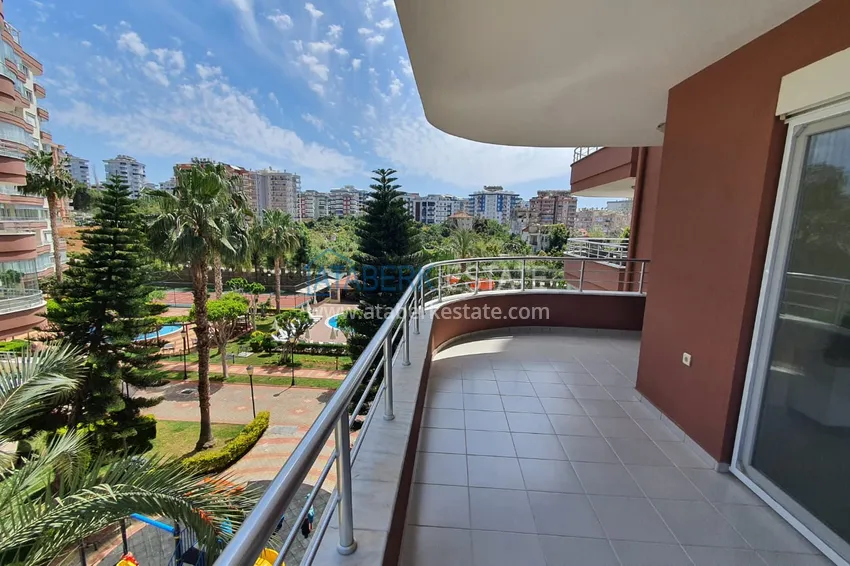 Kupuj  Mieszkanie liniowe 3+1 w dzielnicy Alanya Tosmur — nieruchomość wtórna na zezwolenie na pobyt 19 