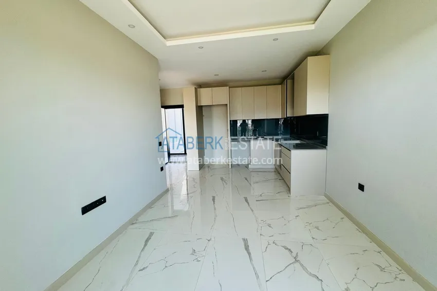Kupuj  Jednopokojowy apartament z widokiem na góry w nowoczesnym kompleksie — Kargicak, Alanya 1 