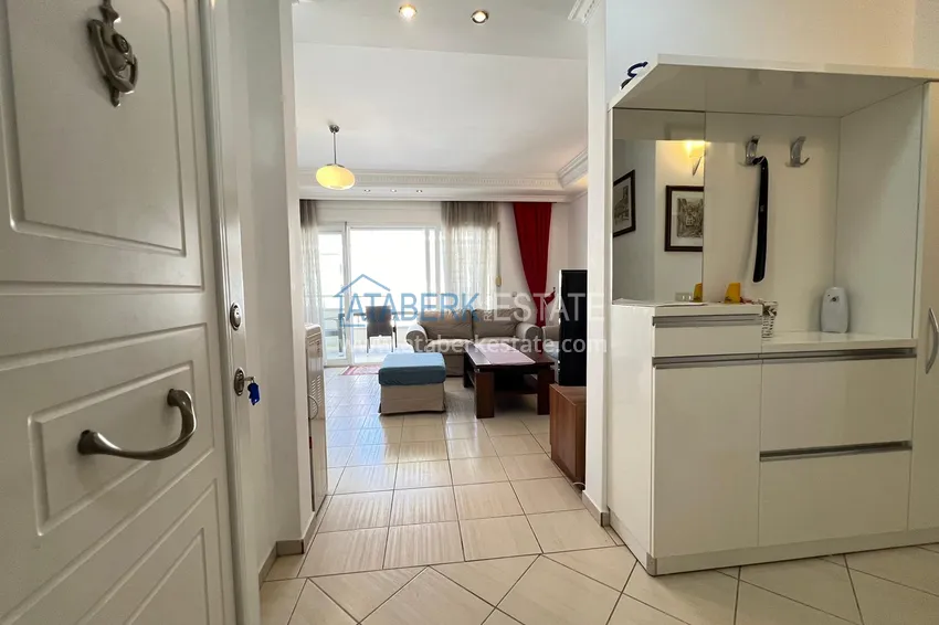 Kupuj  Dwupoziomowy penthouse w rejonie Oba, z możliwością uzyskania zezwolenia na pobyt  1 