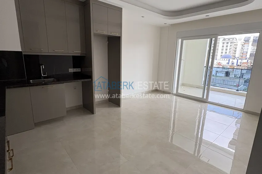 Kupuj  Apartament 1+1 w młodym kompleksie, Mahmutlar — Sobotnia Dzielnica Targowa 1 