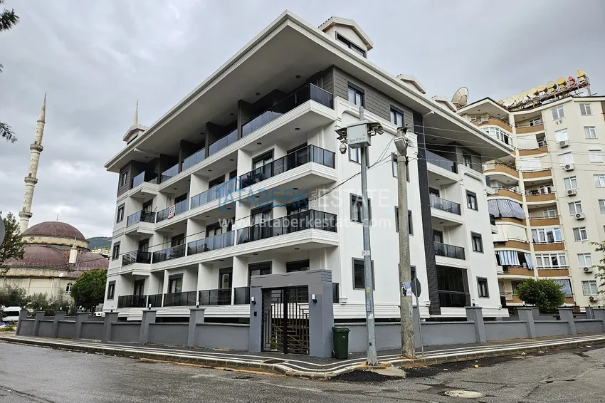 Apartament 1+1 w nowym kompleksie butikowym w centrum Alanyi, plaża Kleopatra 1 