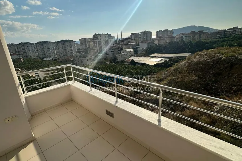 Kupuj  Nieruchomość na zezwolenie na pobyt. Umeblowany dwupoziomowy penthouse w Alanya, dzielnica Cikcilli 21 