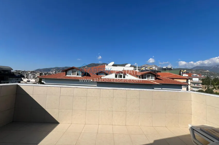 Kupuj  Dwupoziomowy penthouse w rejonie Oba, z możliwością uzyskania zezwolenia na pobyt  24 