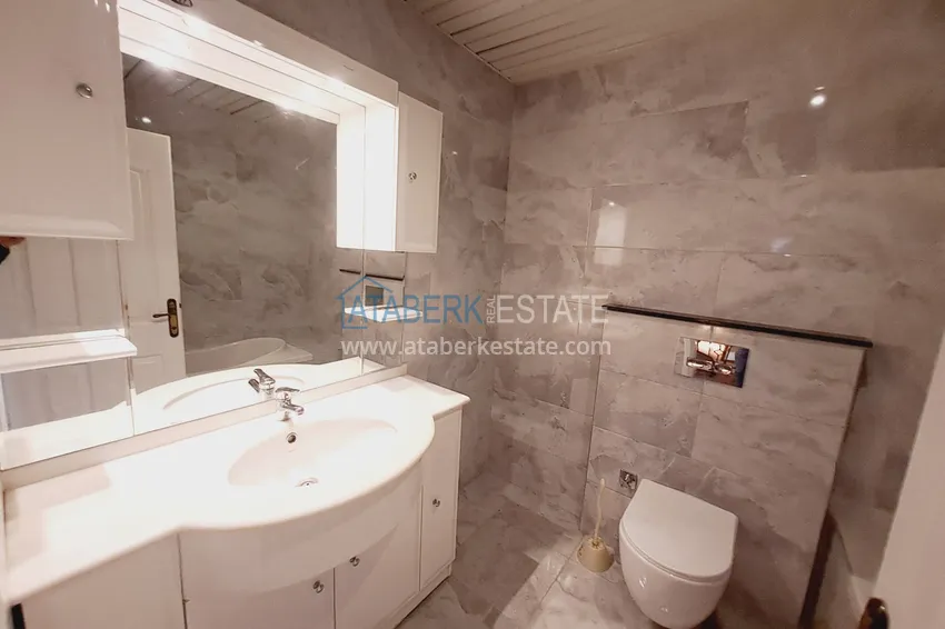 Kupuj  Duplex w centrum Alanyi - nadaje się na zezwolenie na pobyt, z meblami i jacuzzi na zewnętrznym tarasie  25 