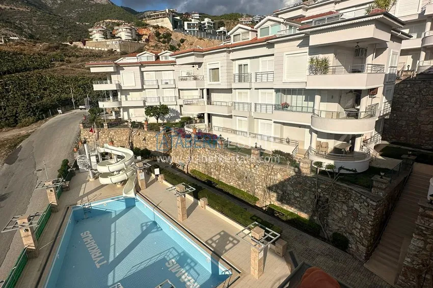 Kupuj  Nieruchomość na zezwolenie na pobyt. Umeblowany dwupoziomowy penthouse w Alanya, dzielnica Cikcilli 28 