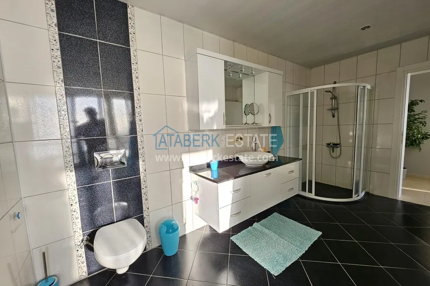 Kupuj  Dwupoziomowy penthouse z oryginalnym wystrojem wnętrz i widokiem na morze — dzielnica Mahmutlar, Alanya 28 